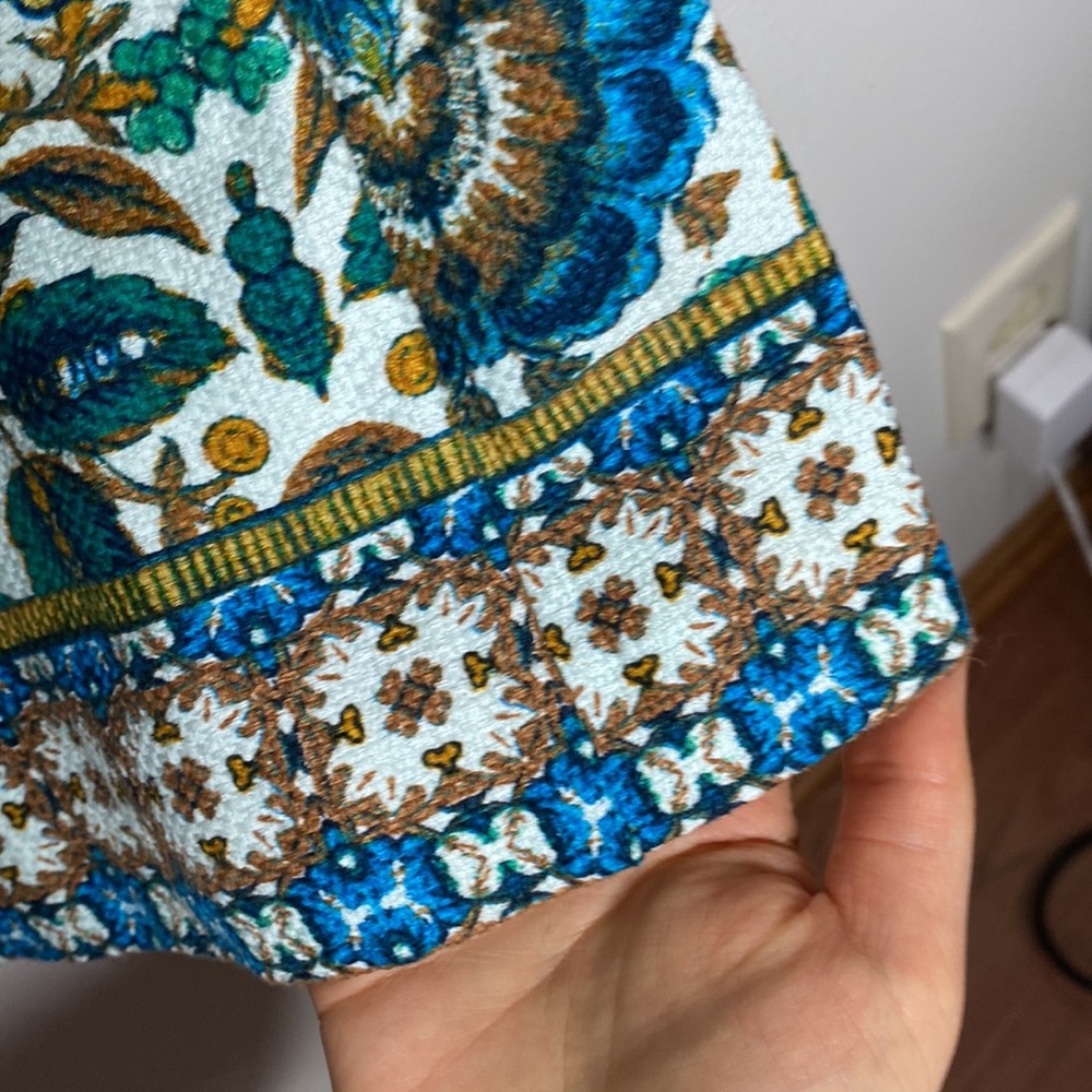 Just Taylor ethnic floral print shift dress with keyhole neckline size 2 - Picture 7 of 11